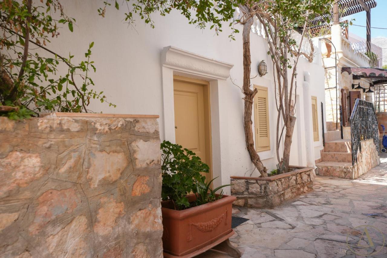 Chalki TownMansion House别墅 外观 照片